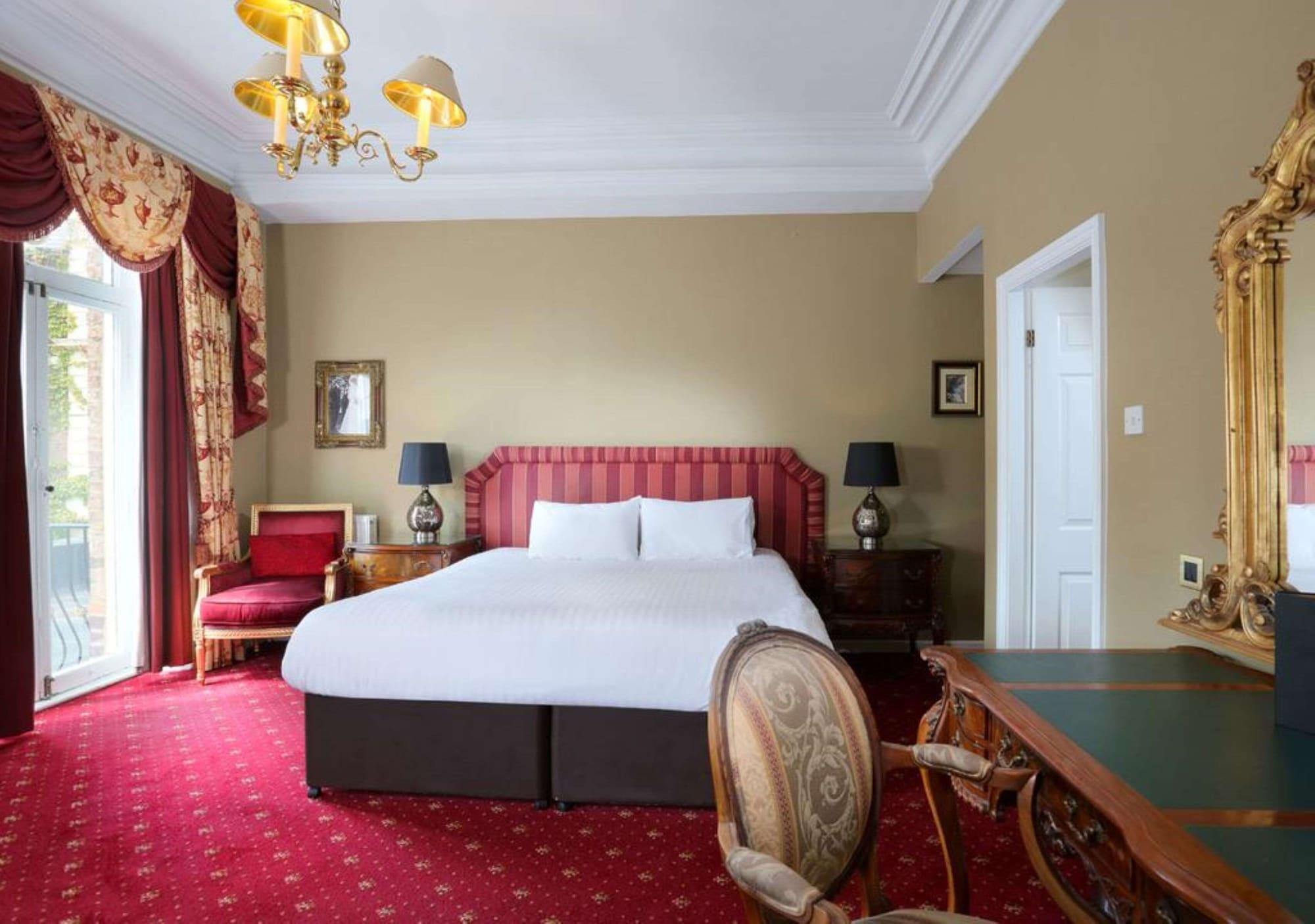 The Queen At Hotel, Bw Premier Collection Hotel