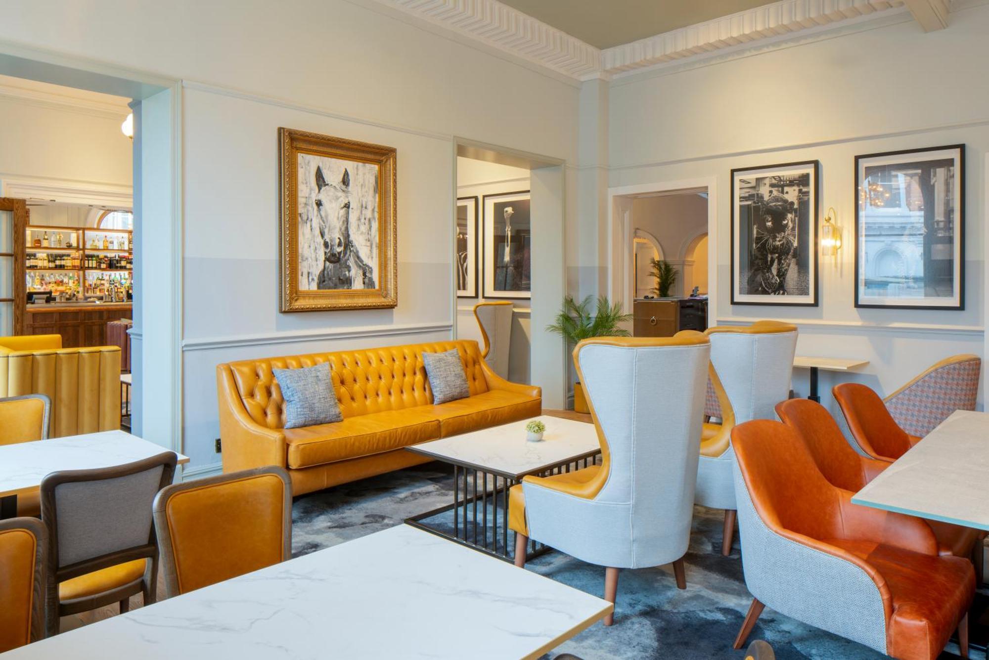 The Queen At Hotel, Bw Premier Collection Отель 4*